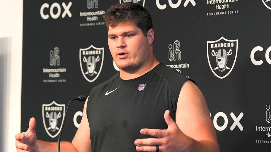 Ravens Were Not Close To Re-Signing C Tyler Linderbaum