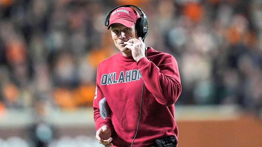 Oklahoma Sooners Knock Off Missouri In Top 25 SEC Showdown