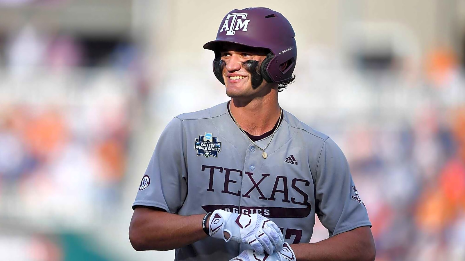 Cleveland Guardians select Texas A&M OF Jace LaViolette in 2025 MLB Draft