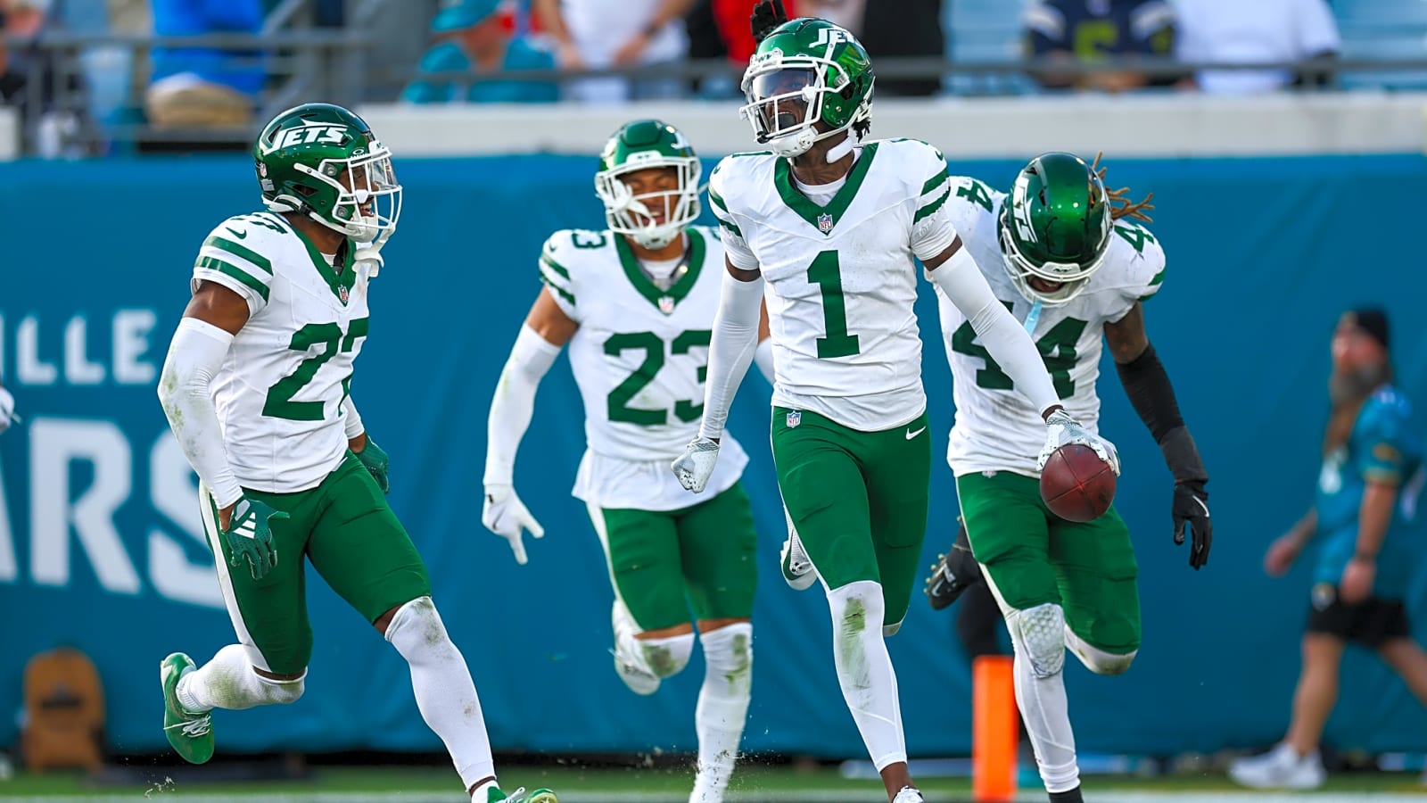 AFC Notes: Sauce Gardner, Efton Chism, Bills, Jets, Patriots