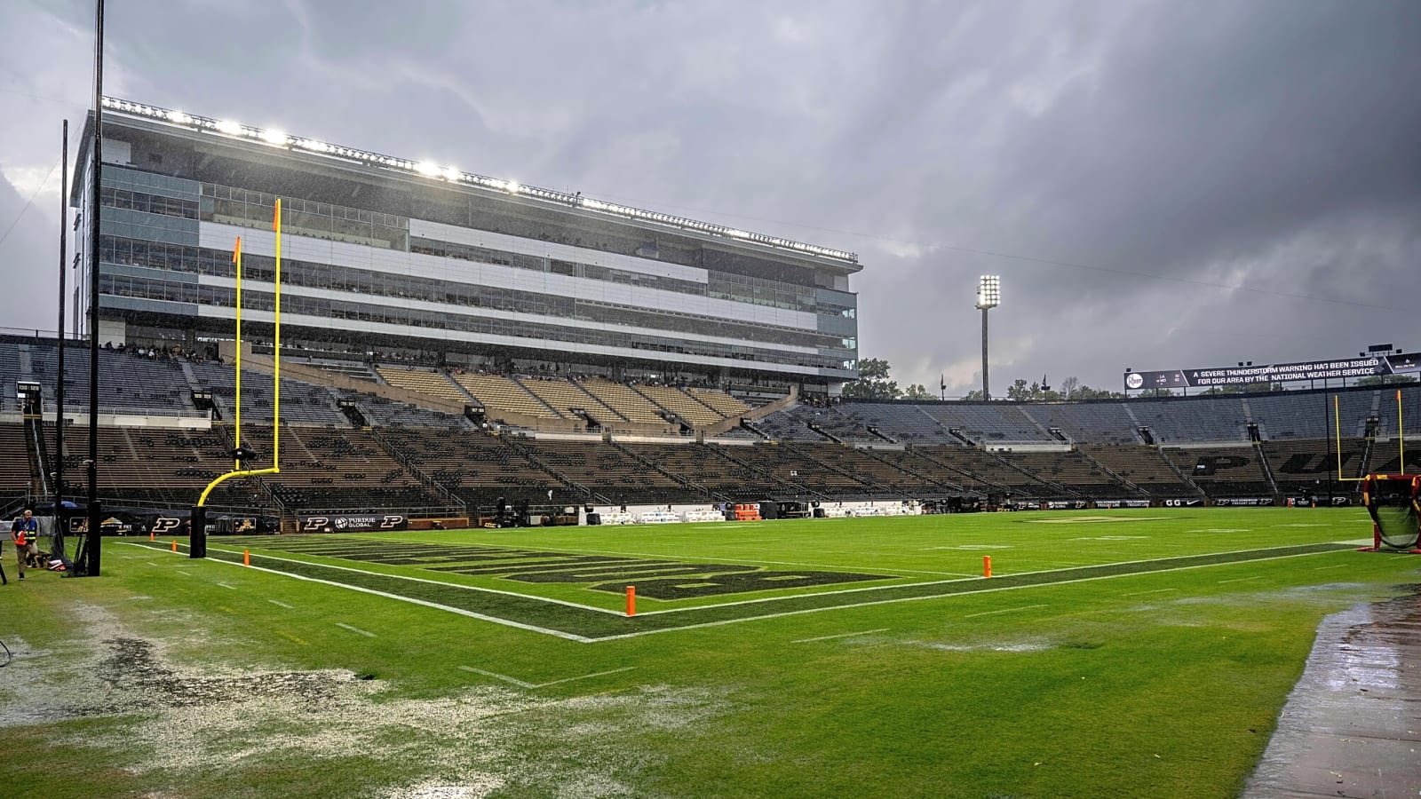 Mother Nature Crashes the USC Trojans Party In West Lafayette