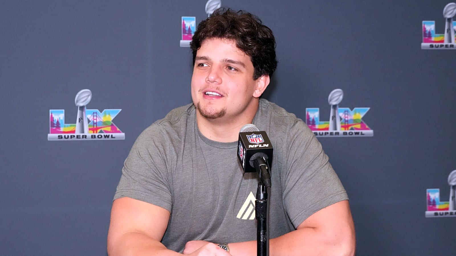 Current, former players provide guidance to Patriots’ Will Campbell