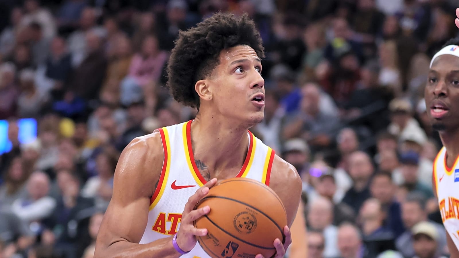 Johnson&#39;s career-night propels Hawks over Jazz, 132-122