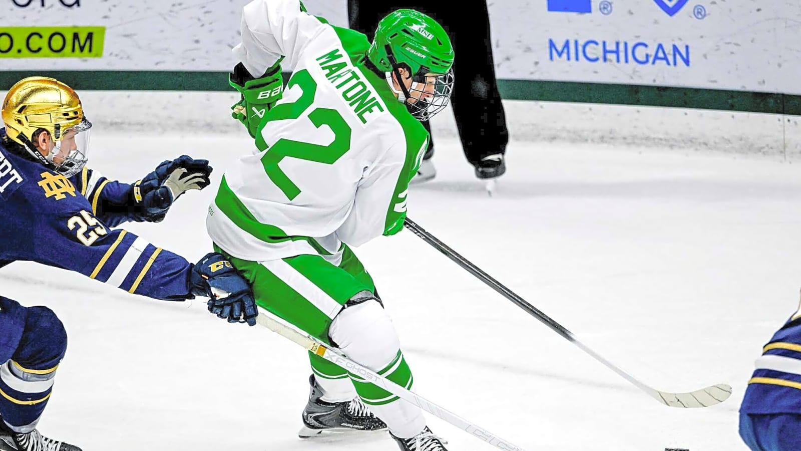 Flyers To Sign Porter Martone