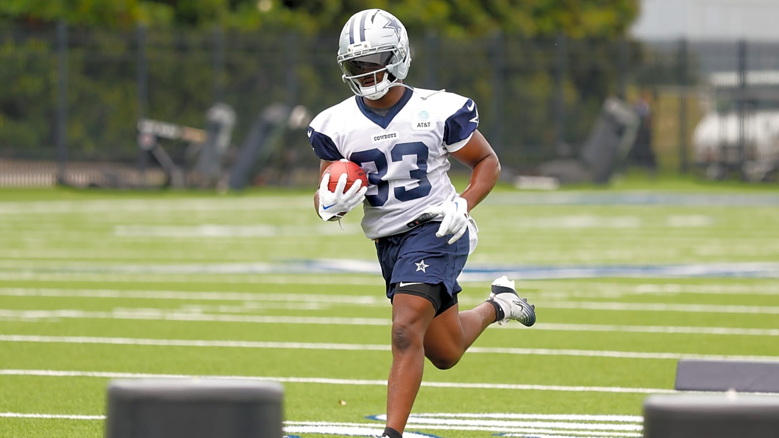 Cowboys Starting Lineup Predicted After High-Energy Offseason