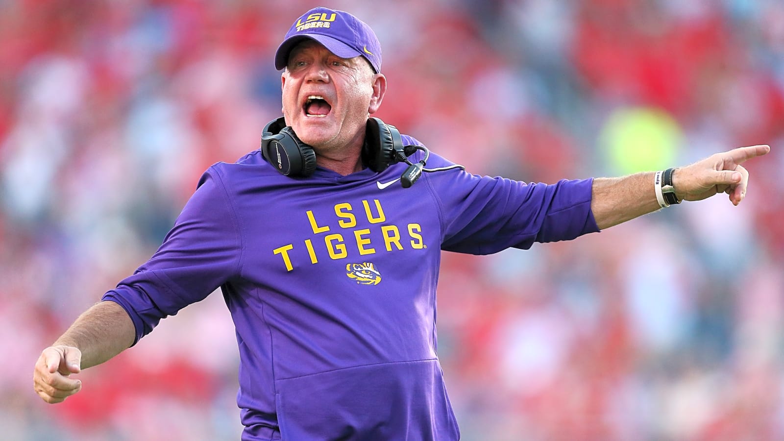 Brian Kelly not counting out a return to college football