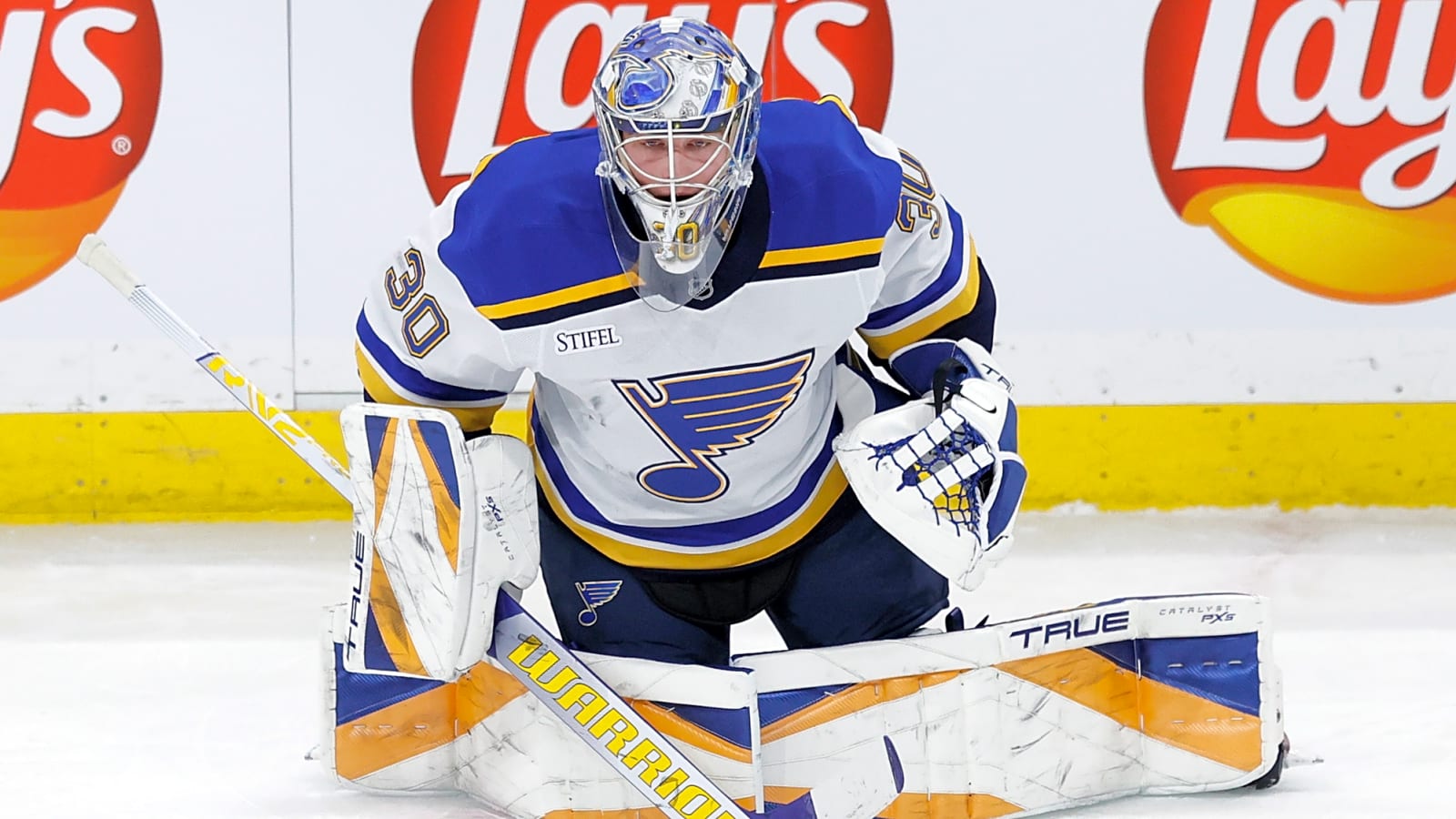 Oilers Could Target Blues Goalie with Offer Sheet in Revenge Move, per NHL Analyst