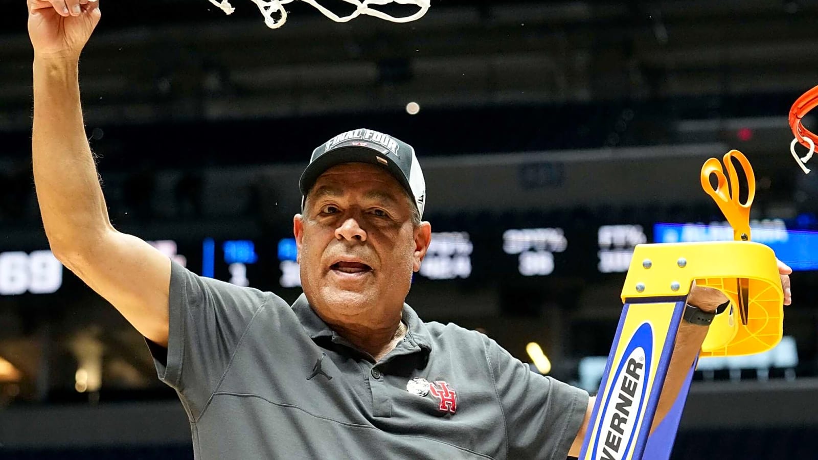 Kelvin Sampson Signs Extension, Becomes One of CBB’s Highest-Paid Coaches