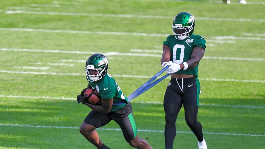 NFL running back retiring at age 24