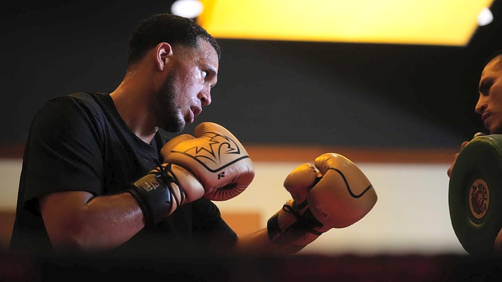 David Benavidez vs Rodrigo Ramirez: Preview & Betting Tips