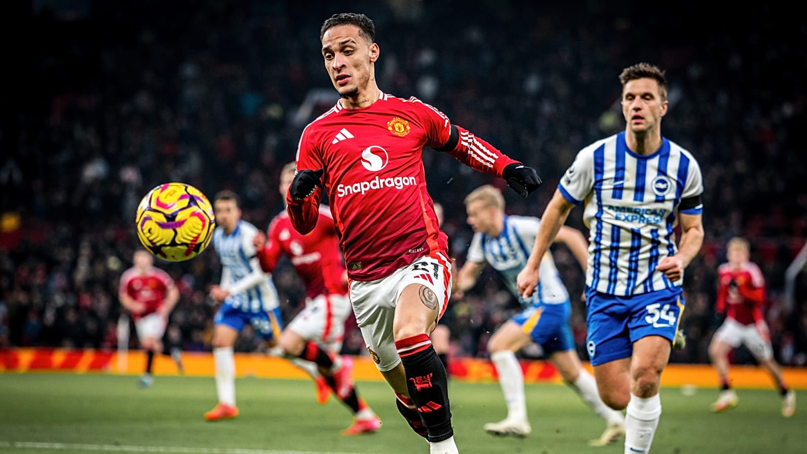 Atletico Madrid could finance Real Betis to sign £25m Manchester United star