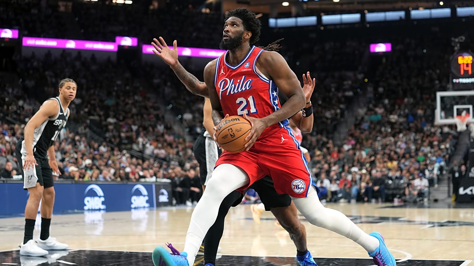 13 Rules: Bulls Front Office Issues, Embiid Injury, and Spurs Playoff Decisions