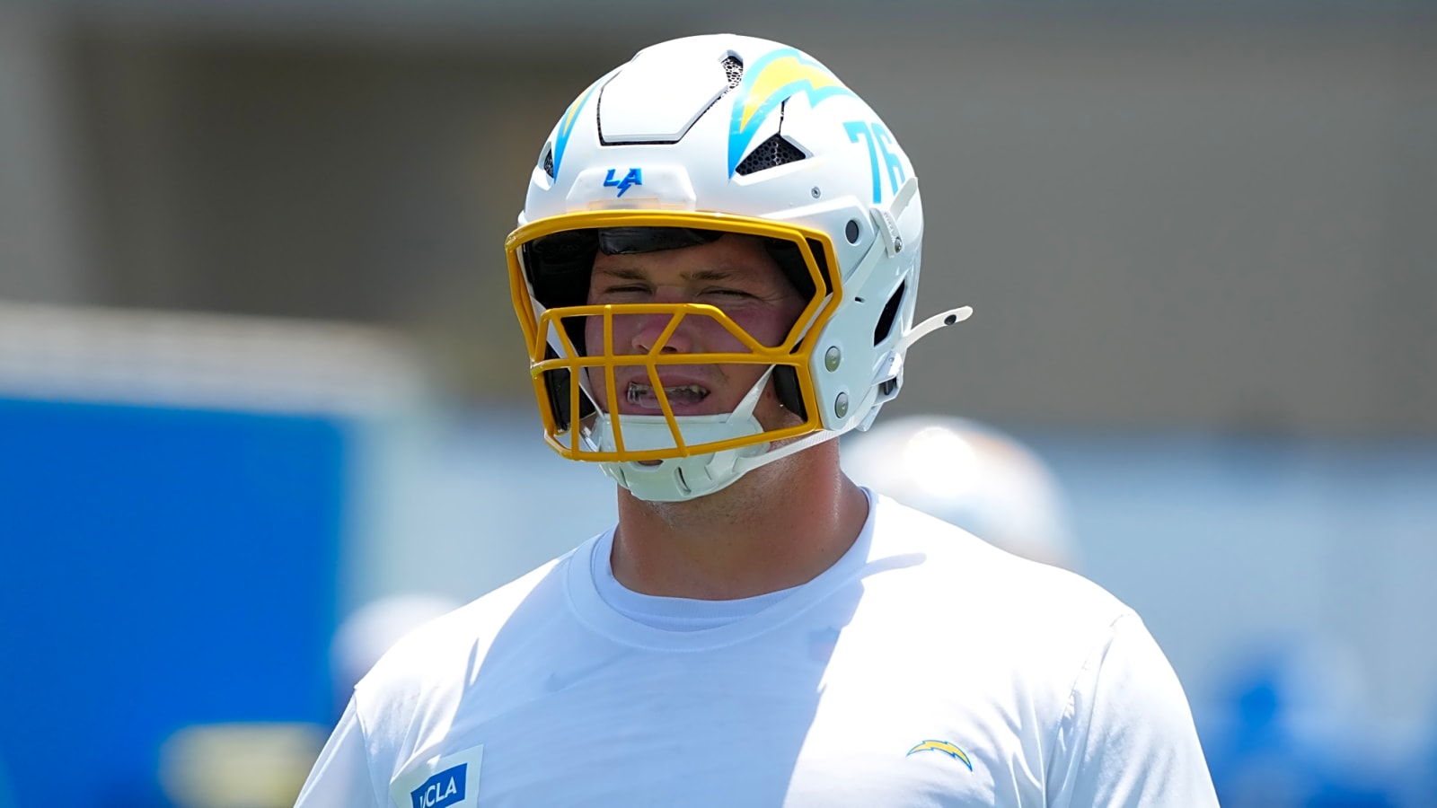 AFC Notes: Joe Alt, J.K. Dobbins, Broncos, Chargers, Chiefs