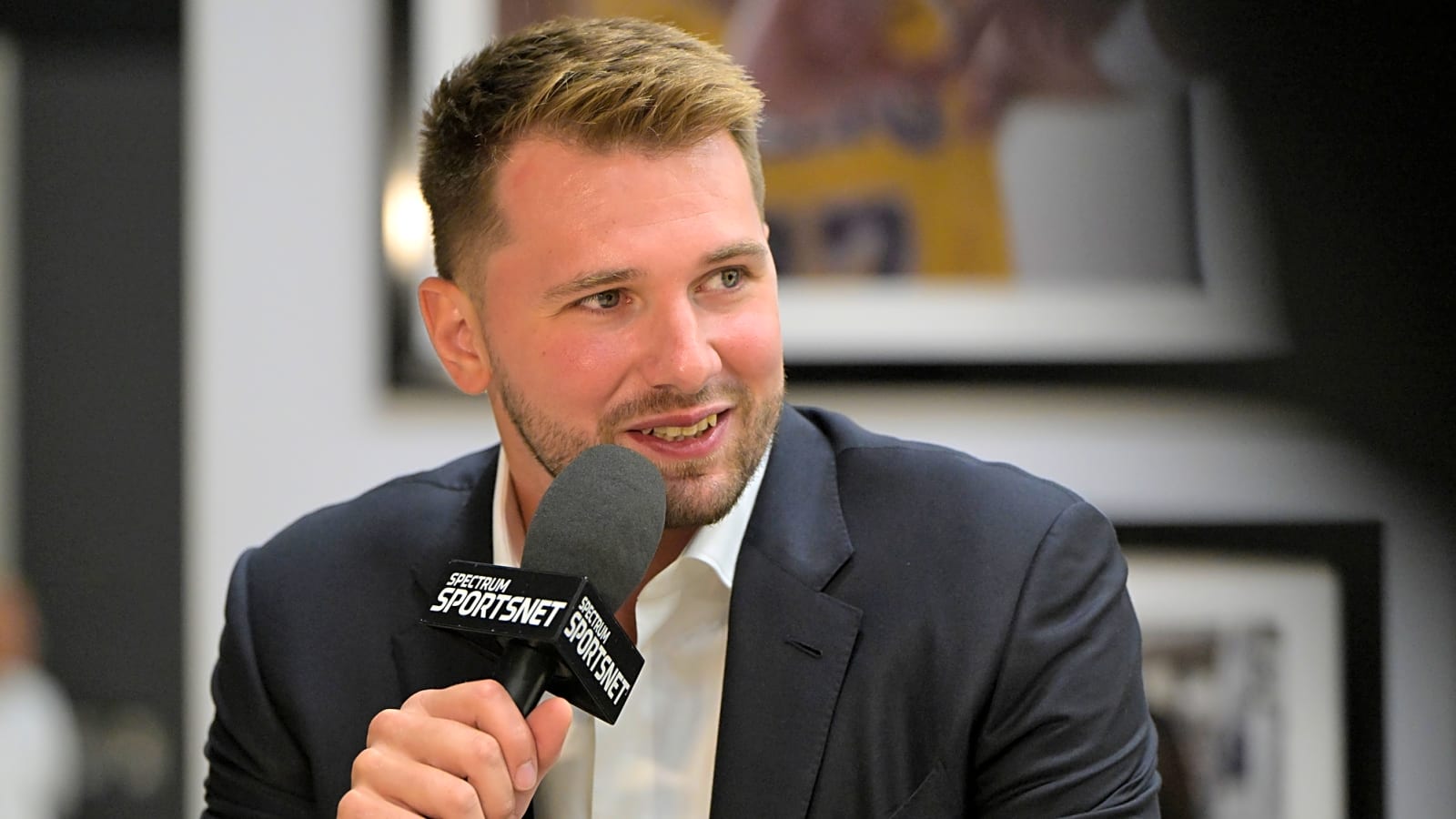 Lakers can't repeat LeBron James-era mistakes with Luka Doncic