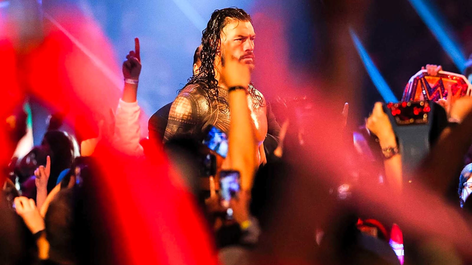 RAW on Netflix: Roman Reigns Attacks Paul Heyman & Seth Rollins