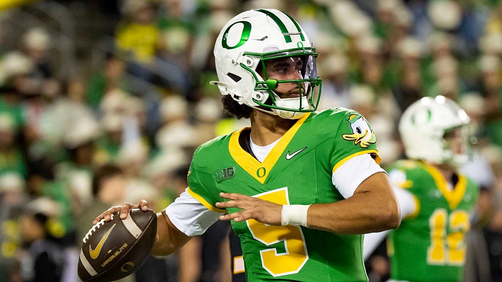 Oregon Ducks Dominate Minnesota Golden Gophers