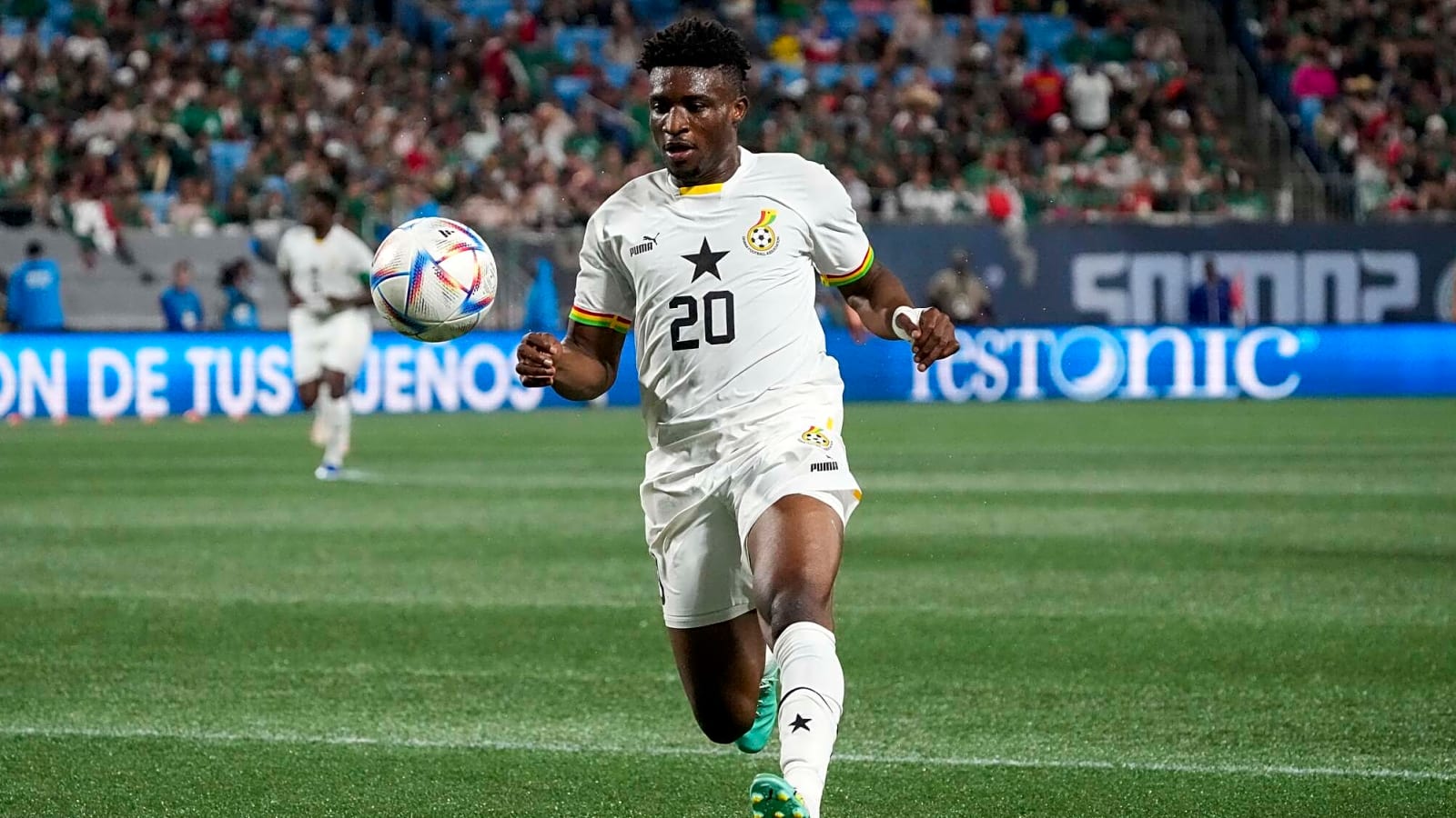 Ex-scout believes West Ham would accept £65m bid for Tottenham target; he is keen to move