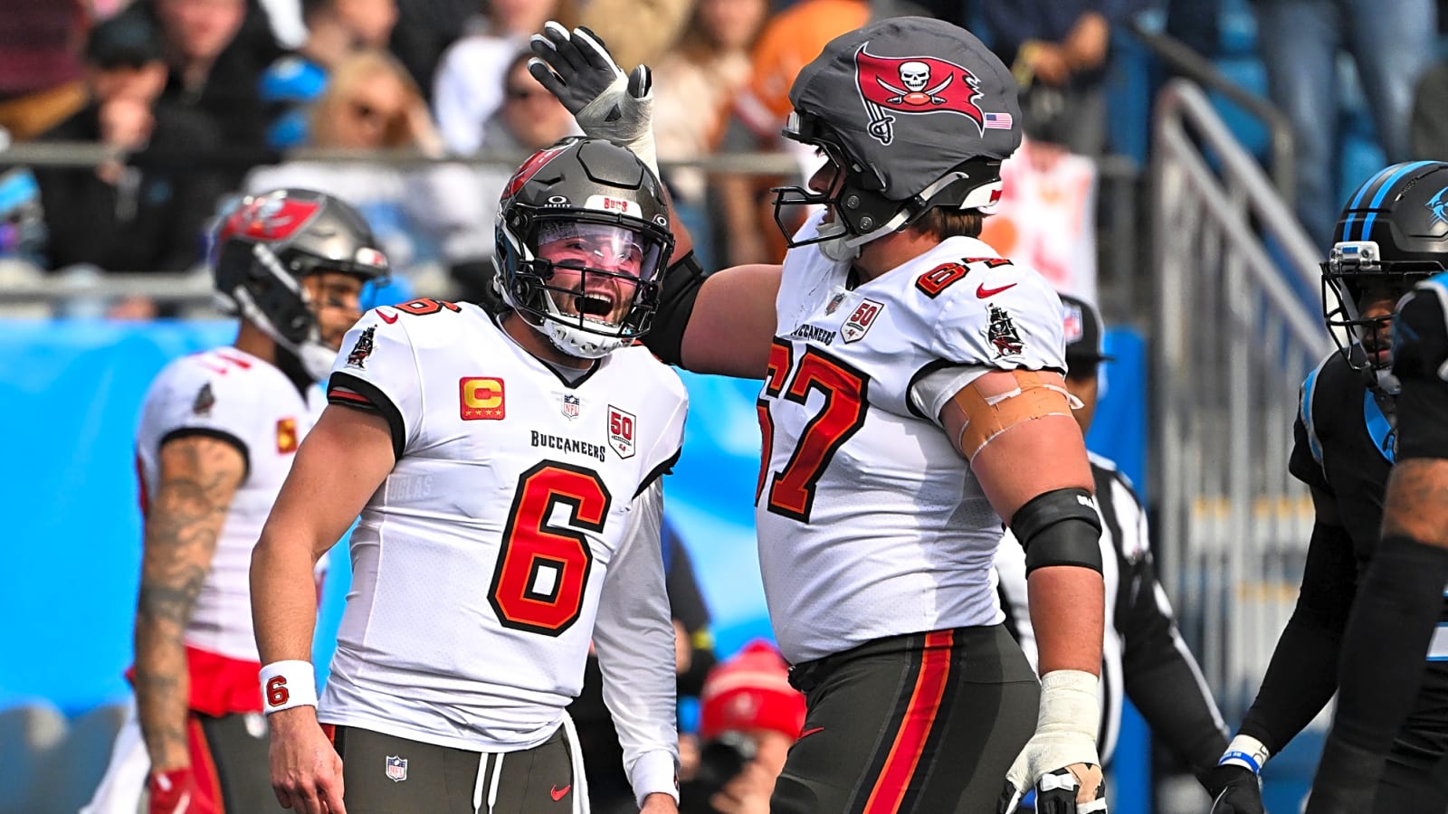 Appreciating The Bucs’ Tackle Duo