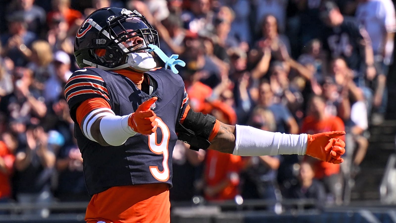 Bears S Jaquan Brisker Had To Re-Train His Nervous System Following Concussions Last Year