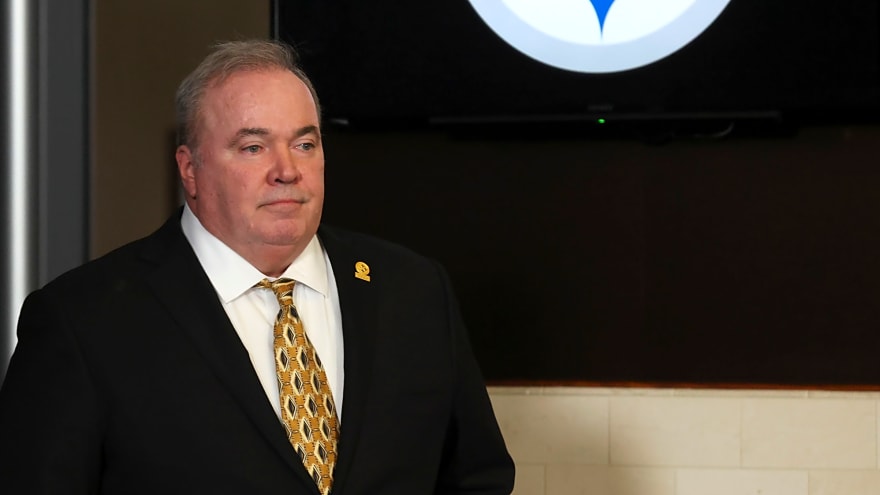 Steelers' Mike McCarthy Already Proving His Quarterback Evaluations Are Light-years Above Mike Tomlin's Love Of 'Moxie'