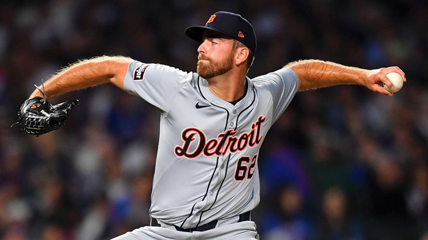 Tigers To Re-Sign Bryan Sammons To Minor League Deal