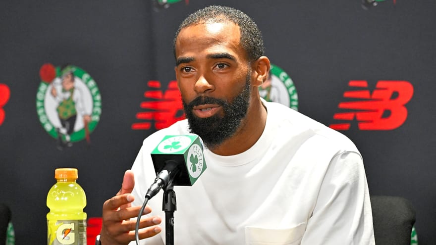 Celtics have a Conley temptation they should resist this season