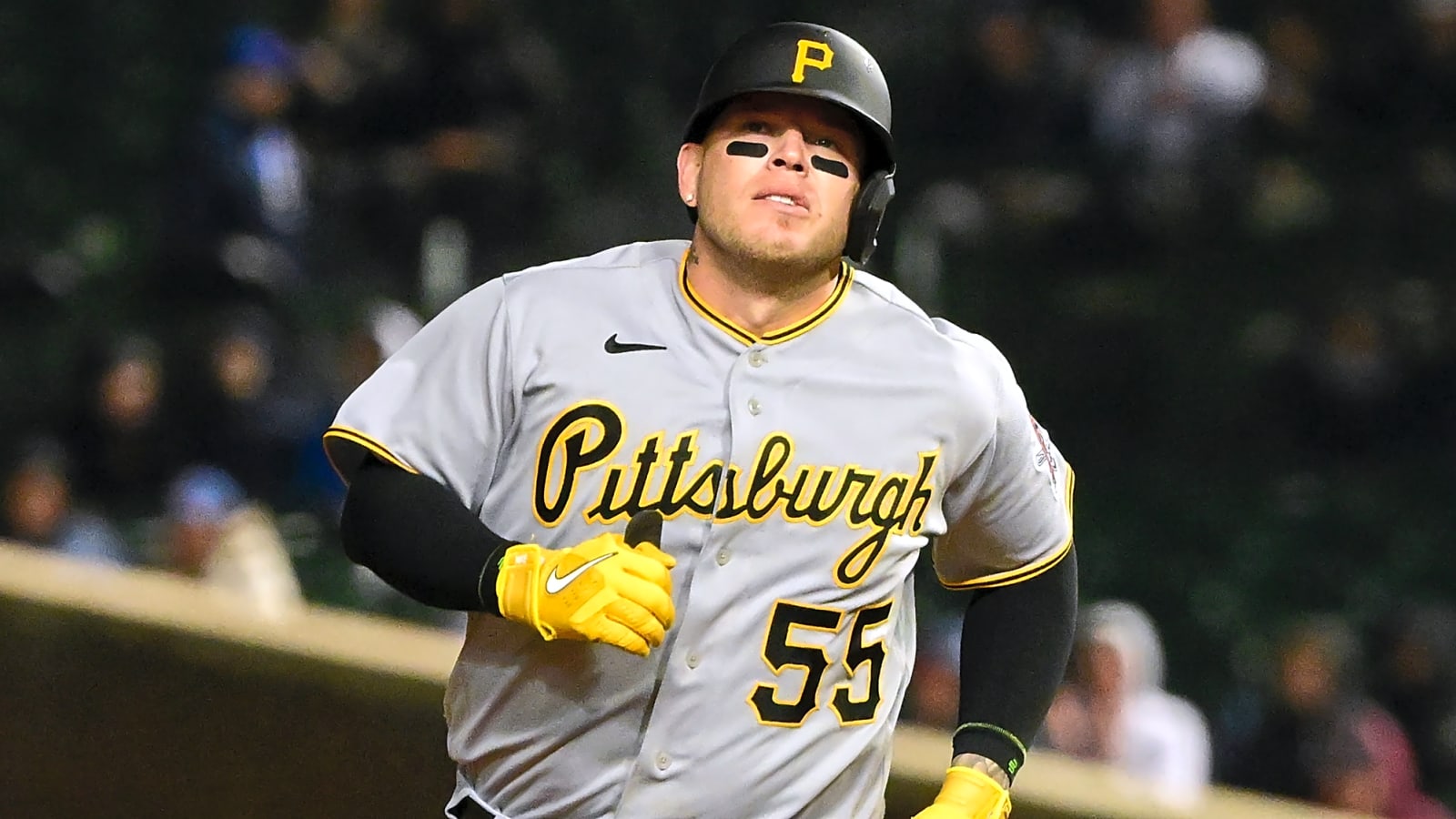 Roberto Perez Announces Retirement