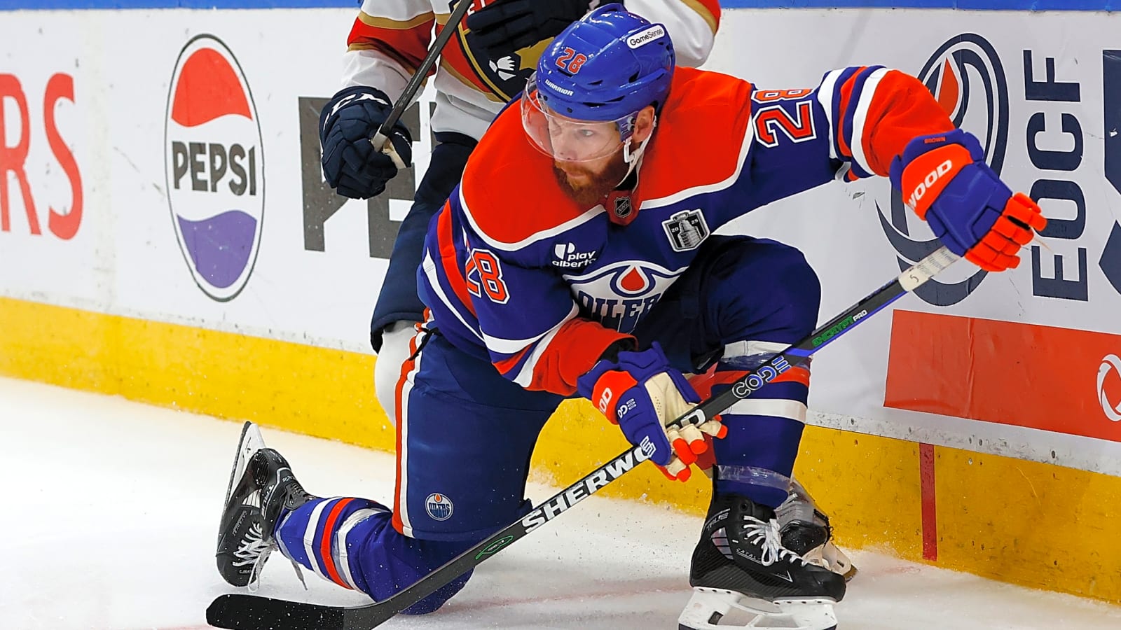 Connor Brown Leaves Oilers, Signs 4-Year Deal with Devils