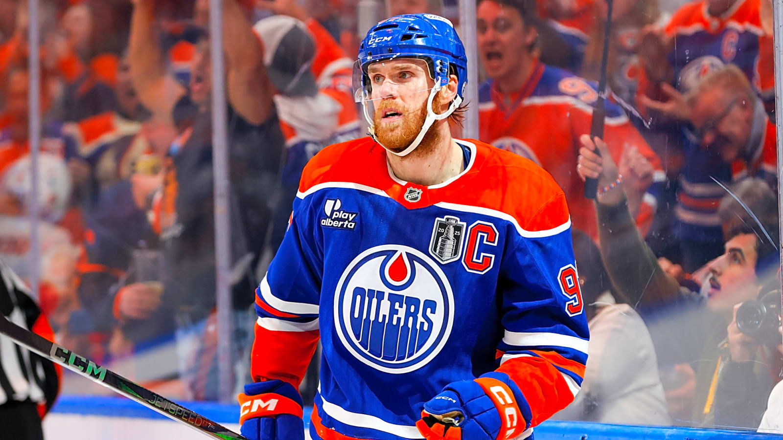 Connor McDavid&#39;s Uncertain Future in Edmonton Sparks Links to $2 Billion Franchise