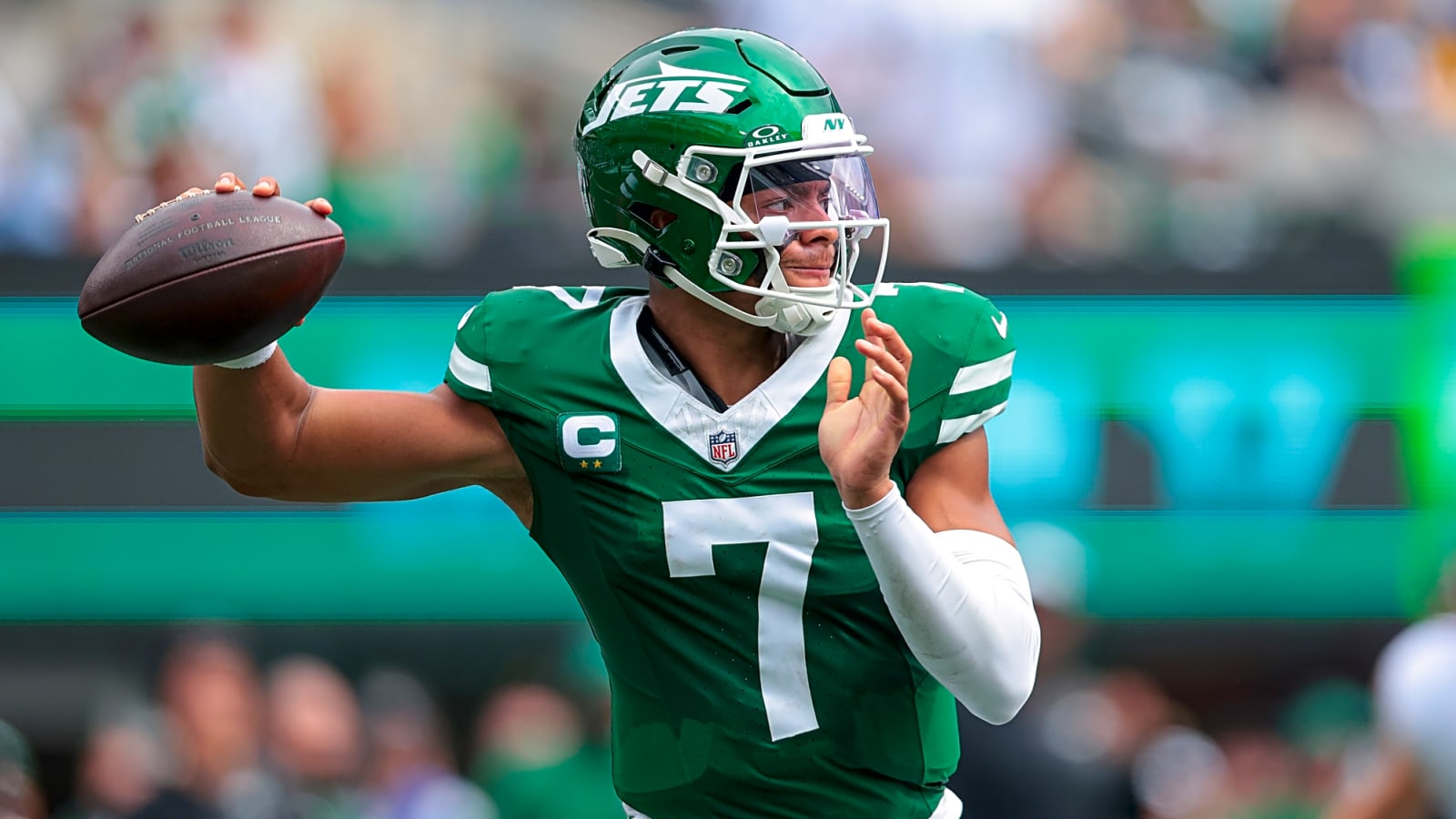 Fields' play against Steelers caused some to question decision