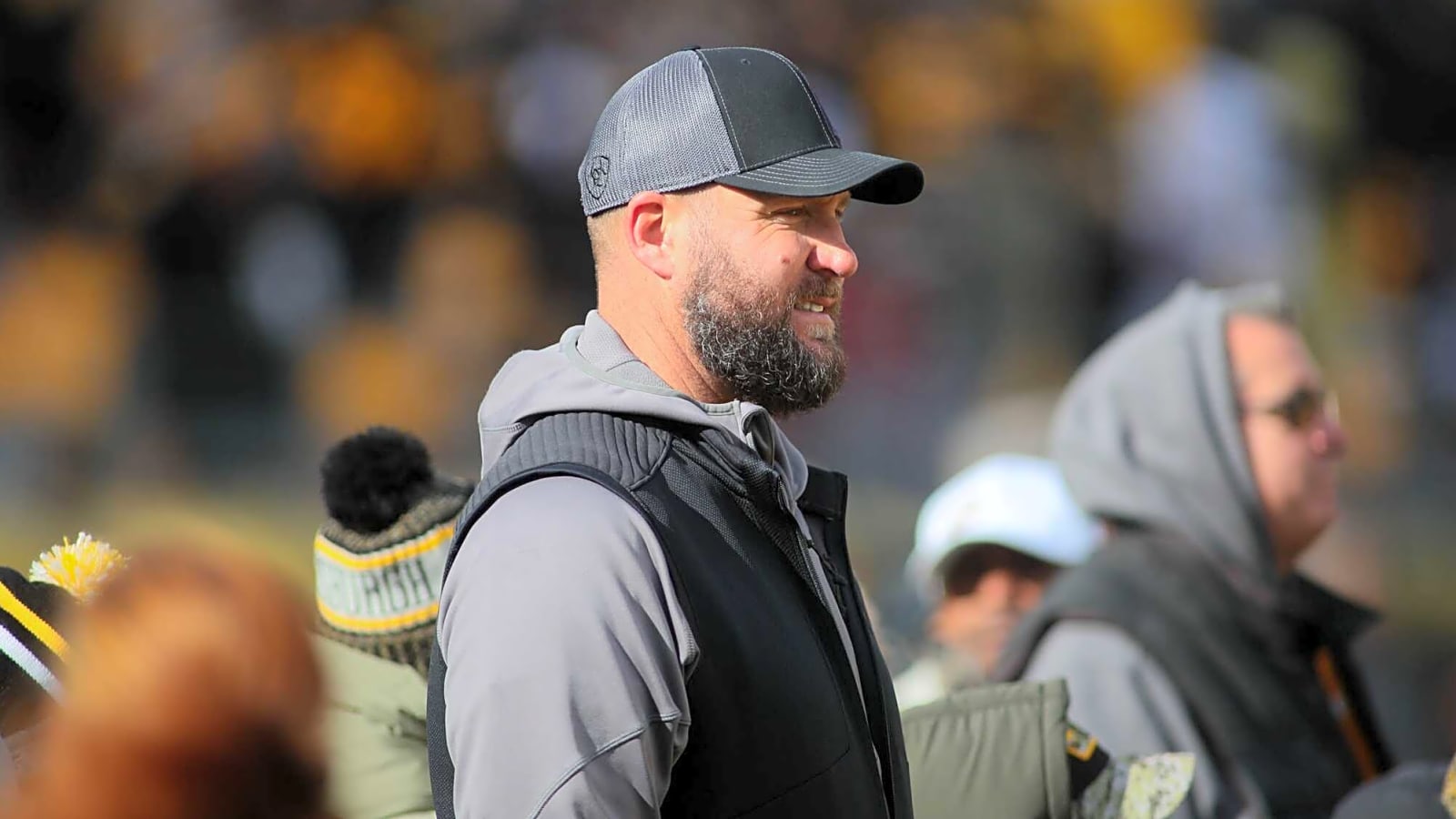 Ben Roethlisberger&#39;s Steelers Teams Catch Unnecessary Jab On Live Television After Ridiculous Take From Former All-Pro