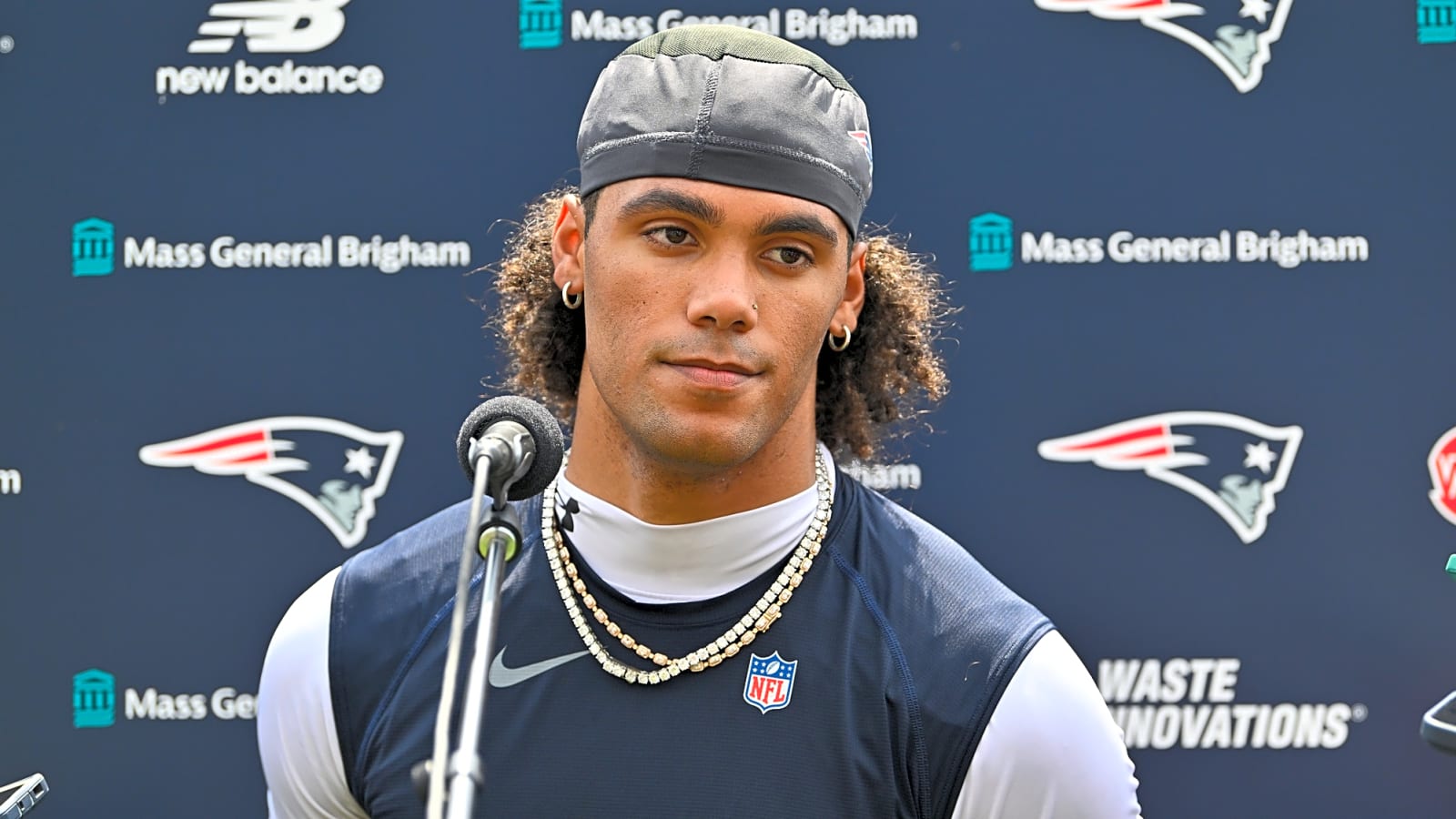 Patriots executive drops Christian Gonzalez contract update
