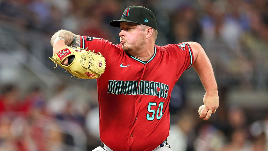 Giants Claim Philip Abner
