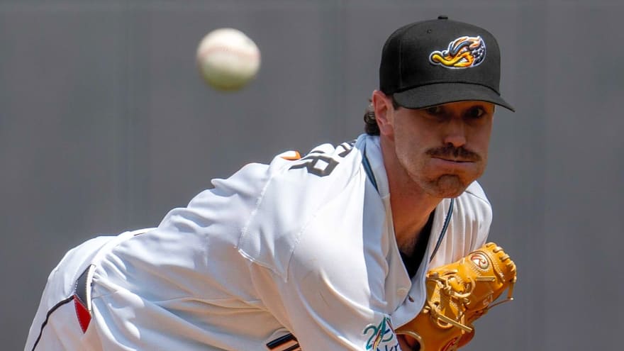 Dodgers reportedly interested in Pete Fairbanks, Shane Bieber
