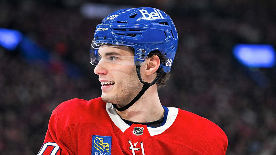 Juraj Slafkovsky Named Molson Cup Recipient For January