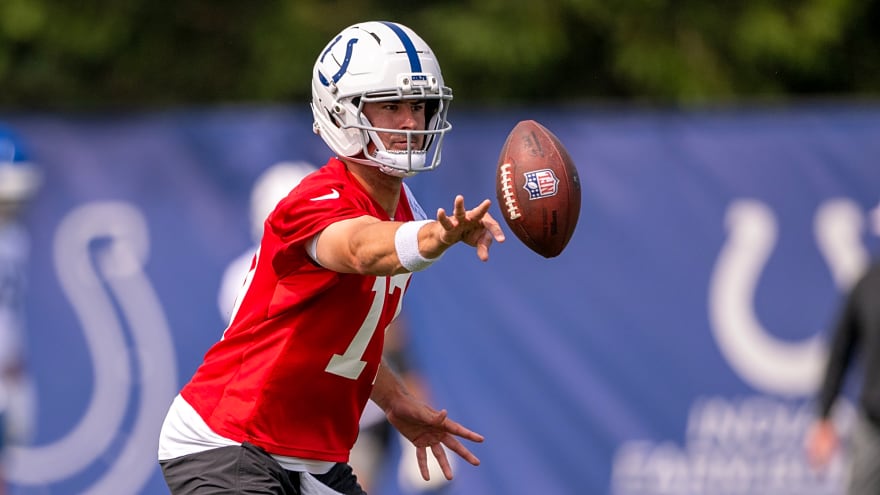 Daniel Jones Has Taken ‘Significant Lead’ In Colts’ QB Race