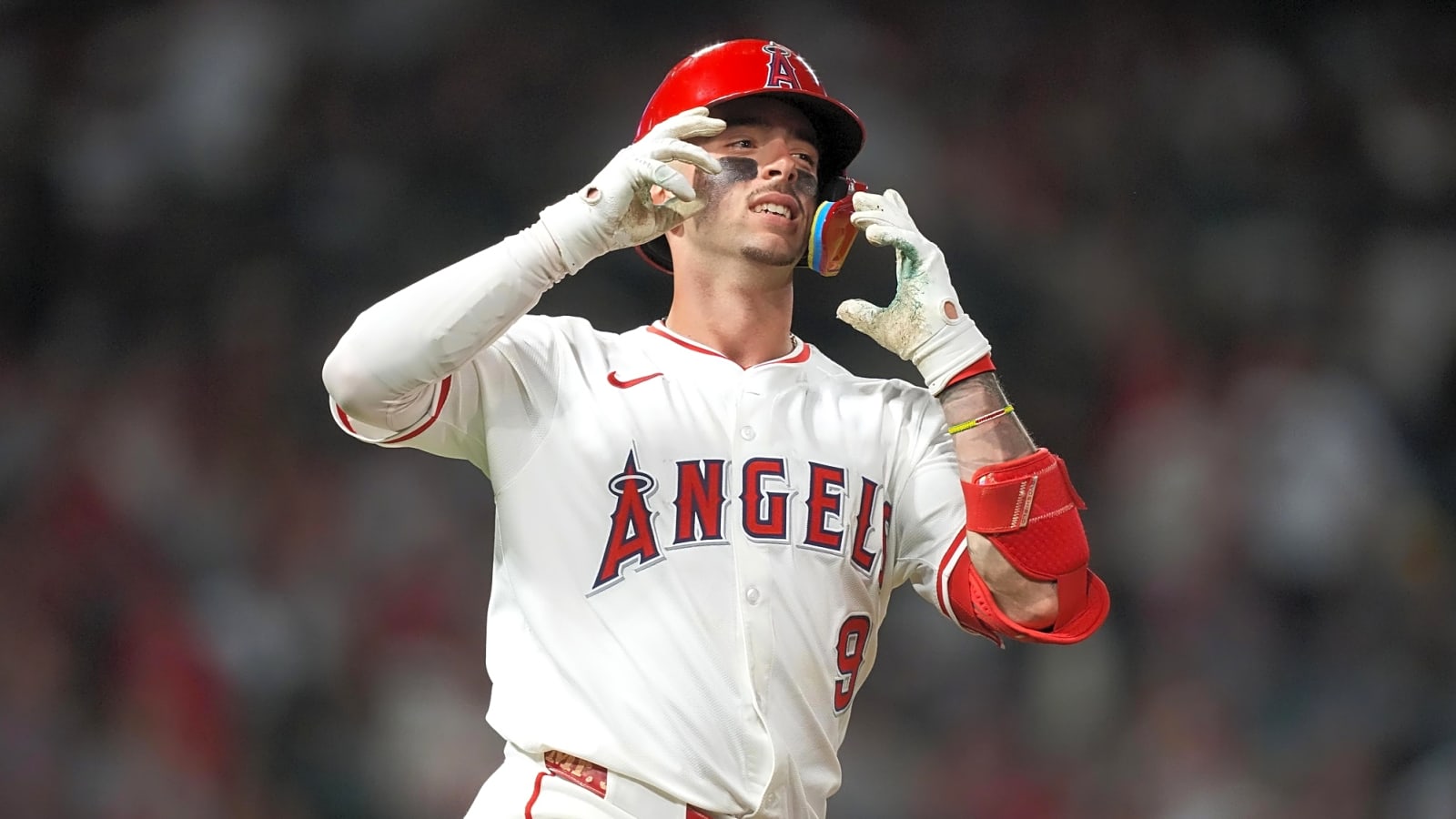 Neto Homers on First Pitch as Angels Blank Rangers 4-0 with Washington in Attendance