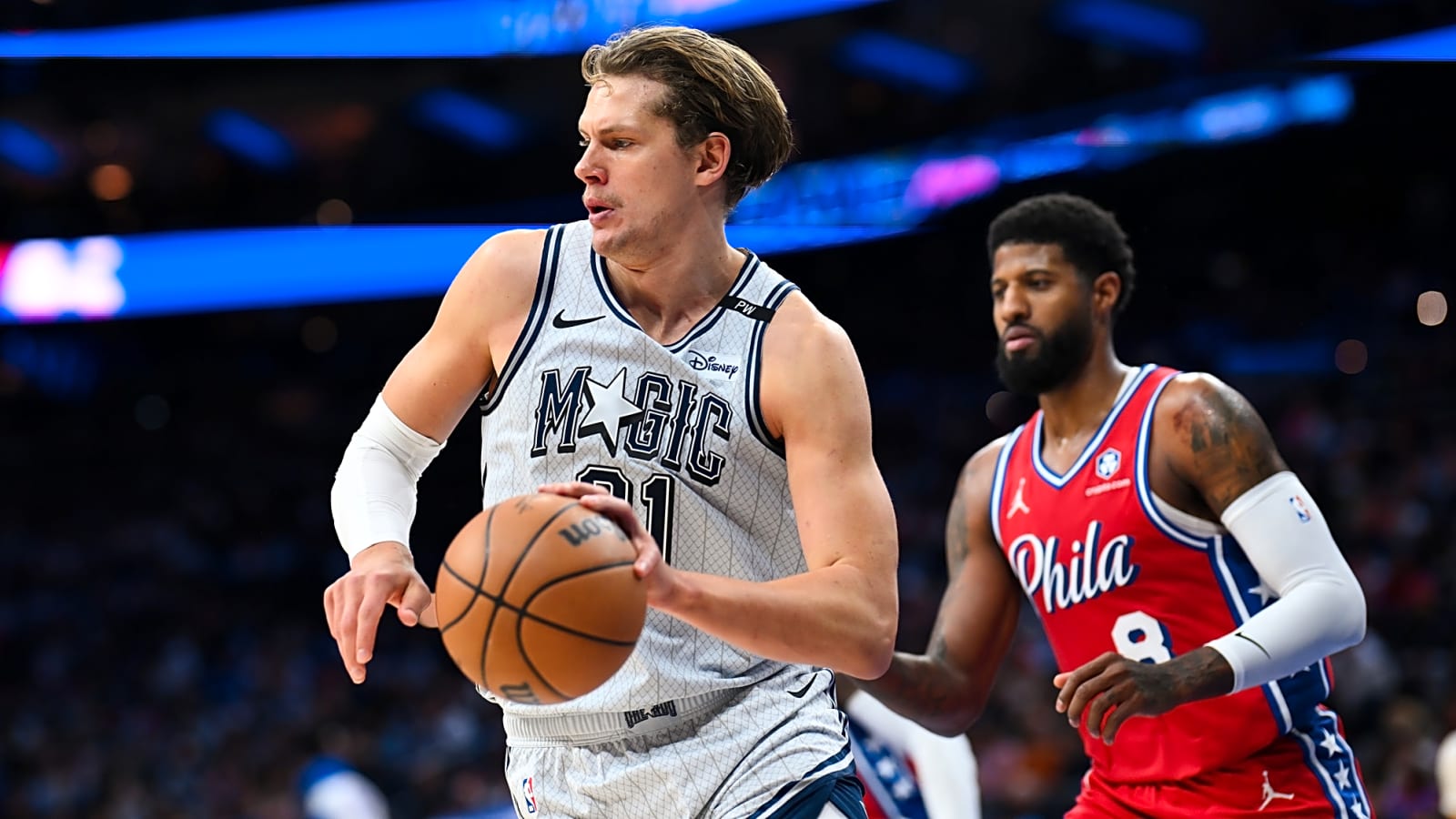 Magic to re-sign veteran big man