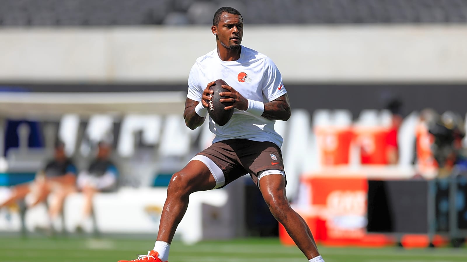 Deshaun Watson Expected to Remain Browns’ Starter Against Buccaneers
