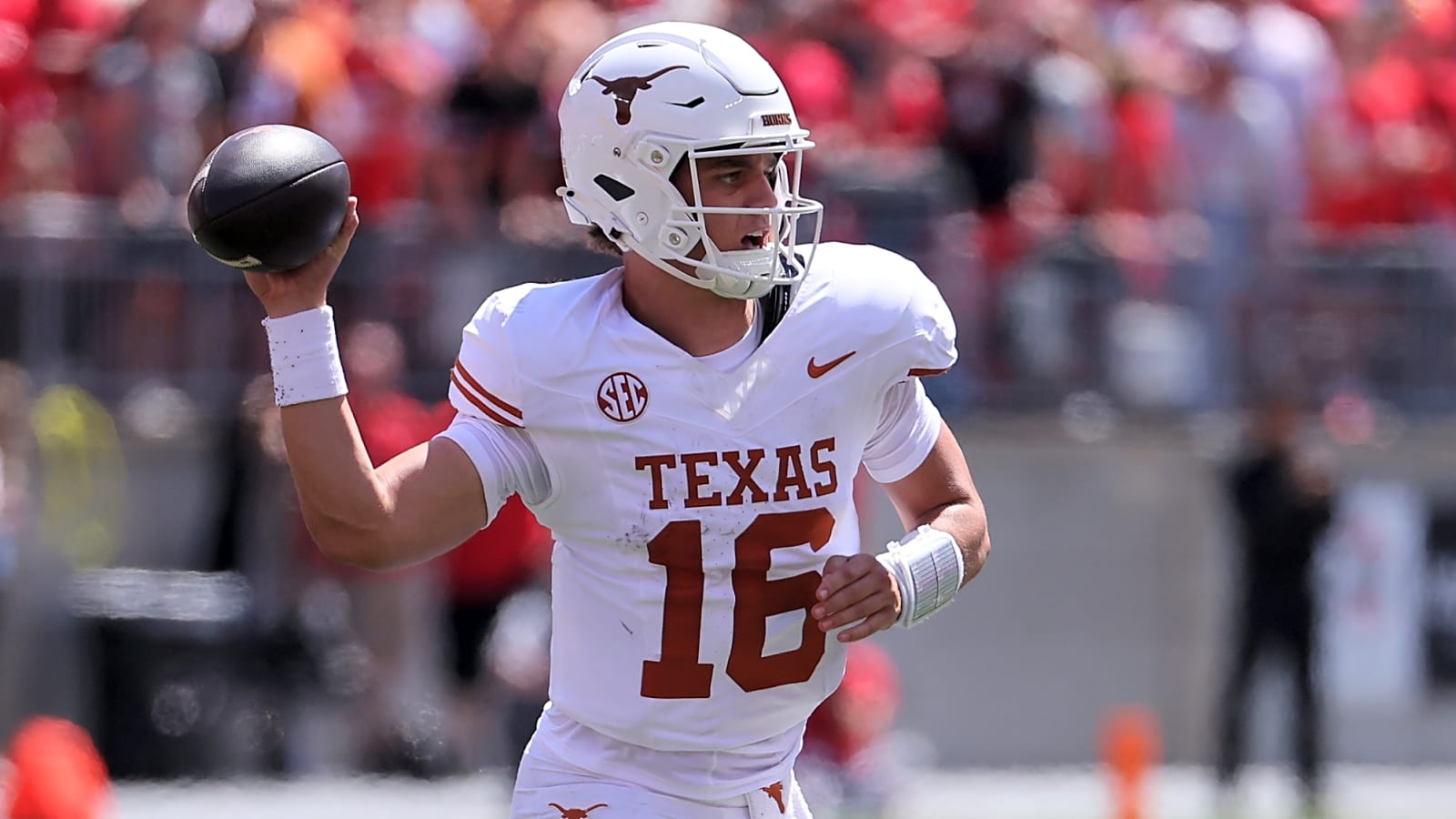 Former Longhorn Reacts to Texas Loss