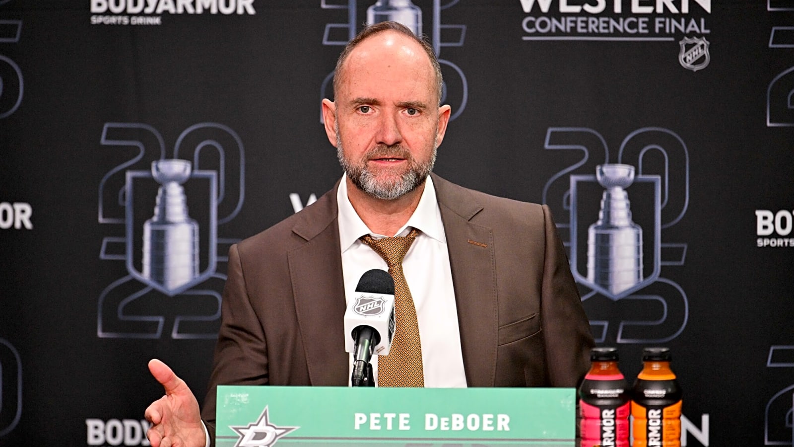 Cryptic Rumors Surface Regarding Stars and DeBoer
