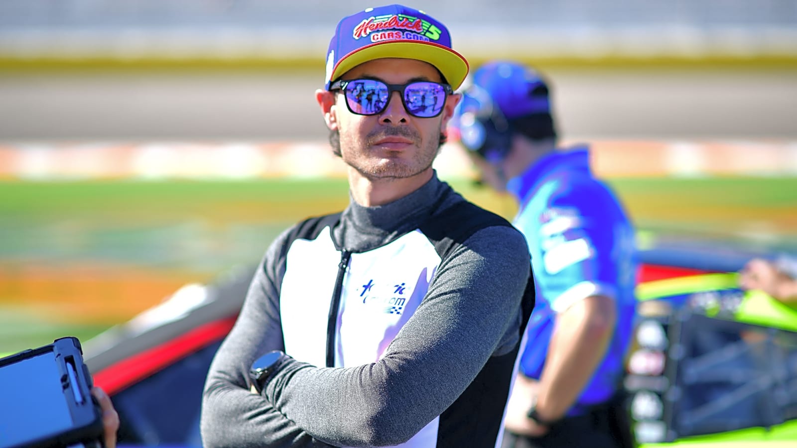 Kyle Larson finishes runner-up at Las Vegas