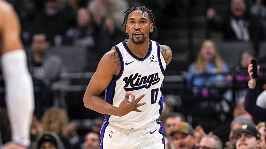 NBA Notes: Kings, Malik Monk, Bulls, Matas Buzelis, Hawks