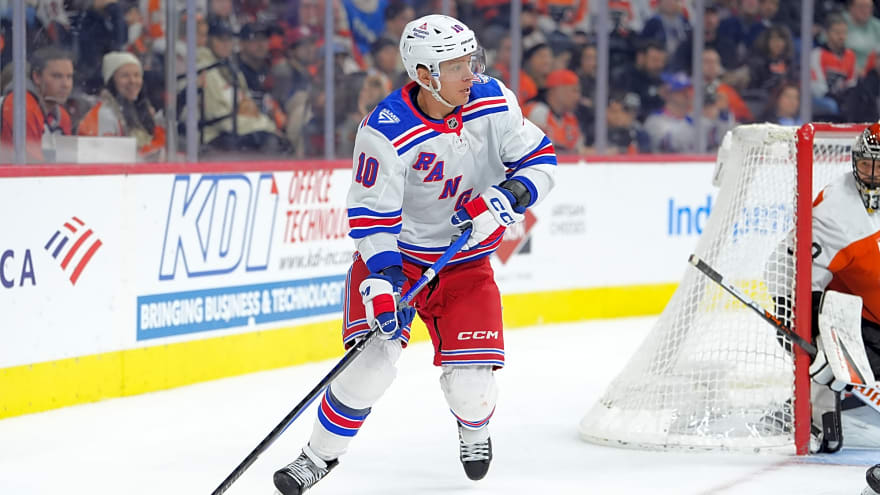 Artemi Panarin Trade Buzz Grows — But Oilers Not in the Mix