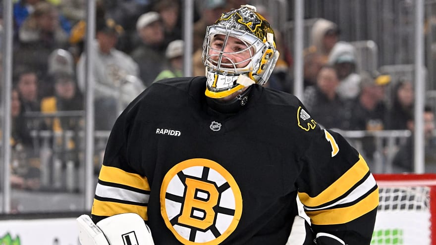 From Trade Talk to Backbone: Swayman Carrying Boston