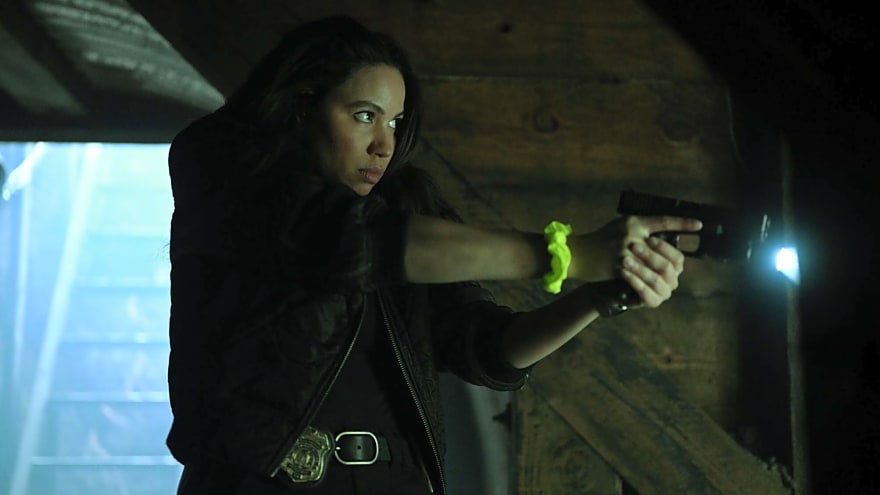 Jurnee Smollett talks the suspense of Apple TV+&#39;s &#39;Smoke&#39; in new Yardbarker interview