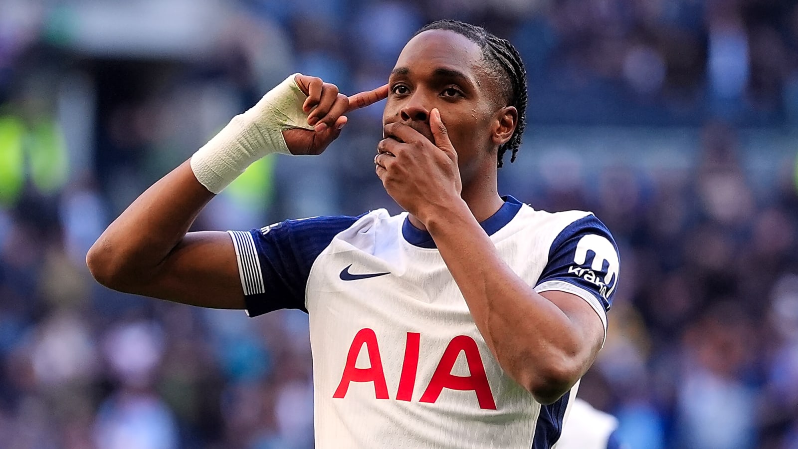 Tottenham urged to sign ‘outstanding’ Chelsea star; 27-year-old can help unlock Mathys Tel