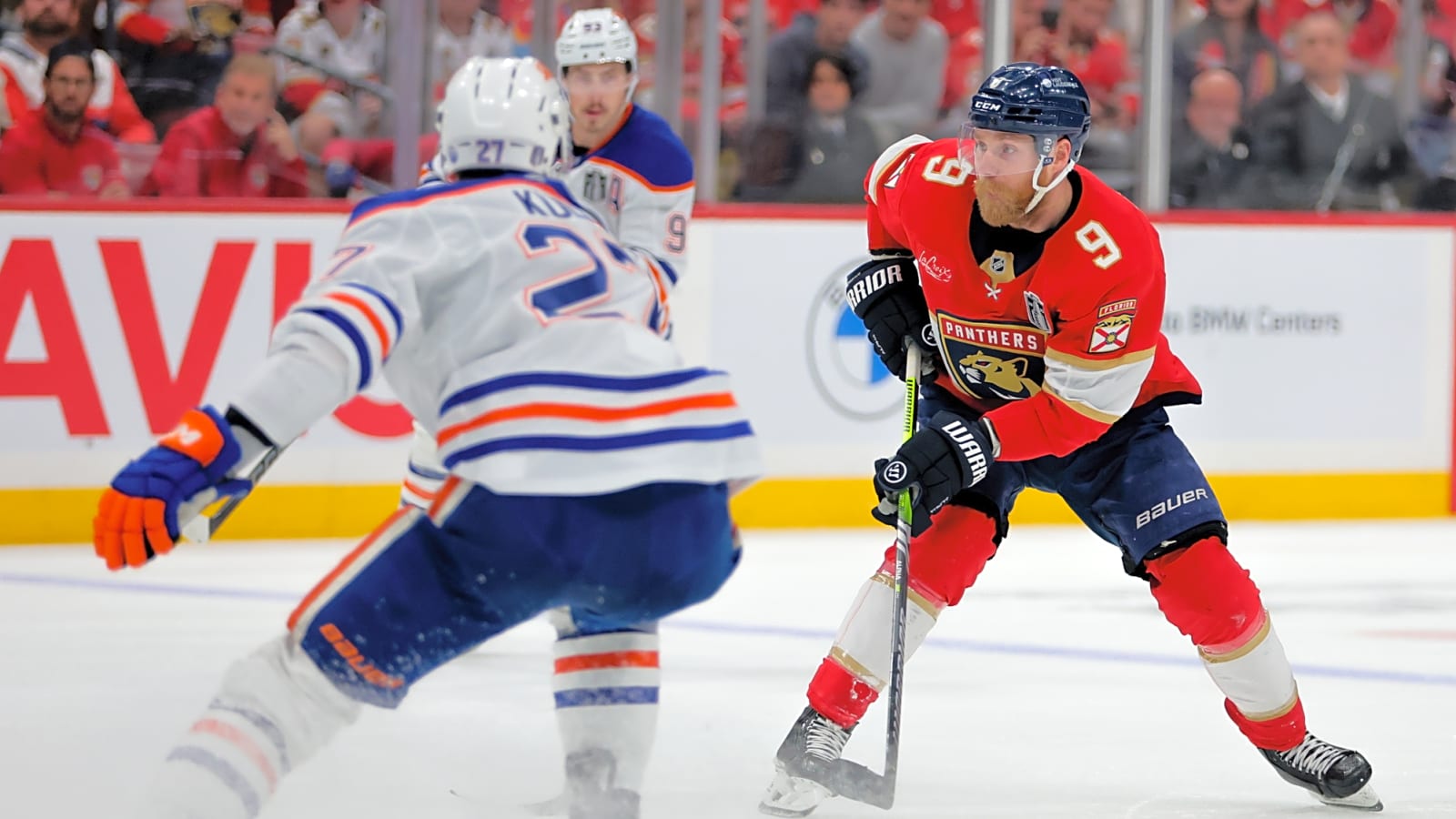 Sam Bennett Makes Official Announcement on his Future Following Offseason Speculation