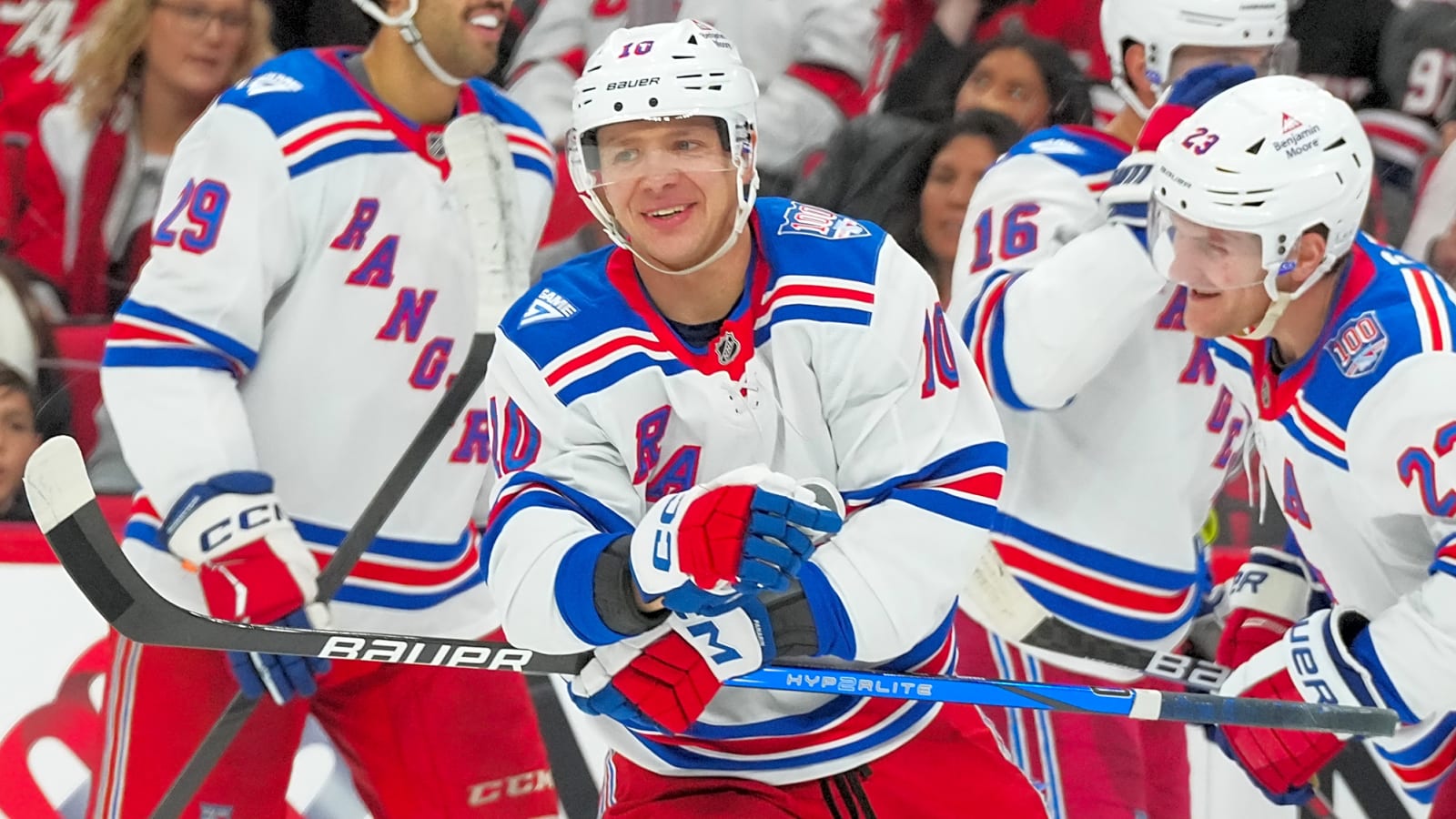 Panarin’s Future & Latest NHL Trade Buzz: Canadiens, Oilers, Rangers