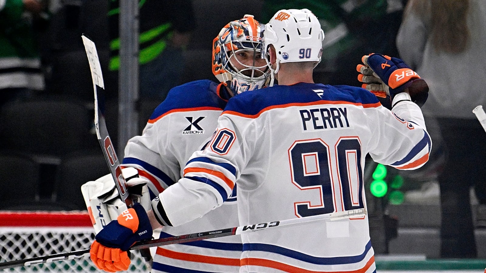Series wrap-up: Oilers blank Stars to level series